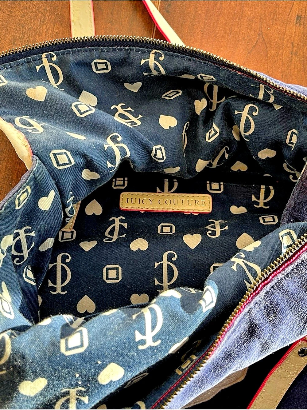 Juicy Couture Shoulder Bag Tote in Blue & White - Picture 3 of 6